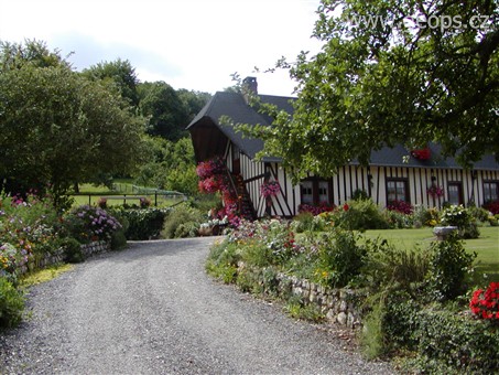 Pobytový zájezd - Francie, Normandie, venkovské stavení v údolí Marais Vernier